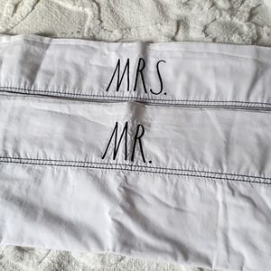 Rae Dunn Mr. Mrs. Pillowcase Set